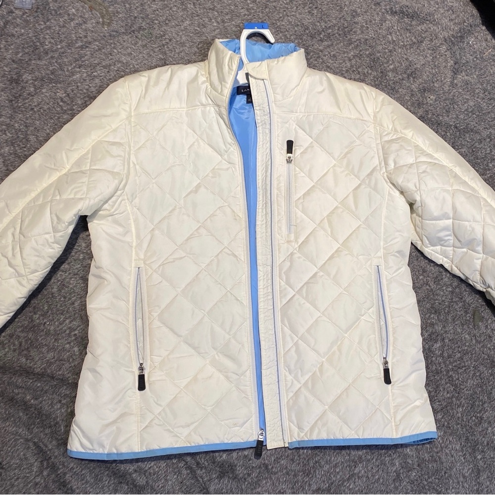 Lands End beautiful winter white ski jacket. Size small.